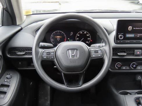 Certified 2023 Honda HR-V LX image 18