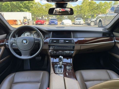 Used 2014 BMW 535i xDrive Sedan AWD/4WD image 33