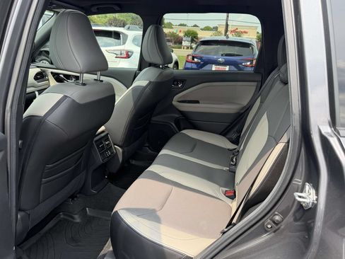 Used 2026 Subaru Forester Limited AWD/4WD image 15