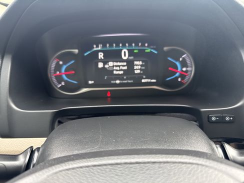 Used 2019 Honda Pilot Touring image 32