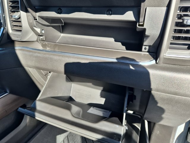 Used 2024 Chevrolet Silverado 3500 High Country AWD/4WD image 29