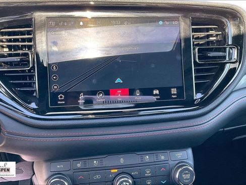 Used 2024 Dodge Durango GT image 6