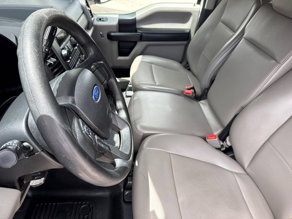 Used 2019 Ford F550 4x4 Regular Cab Super Duty image 18