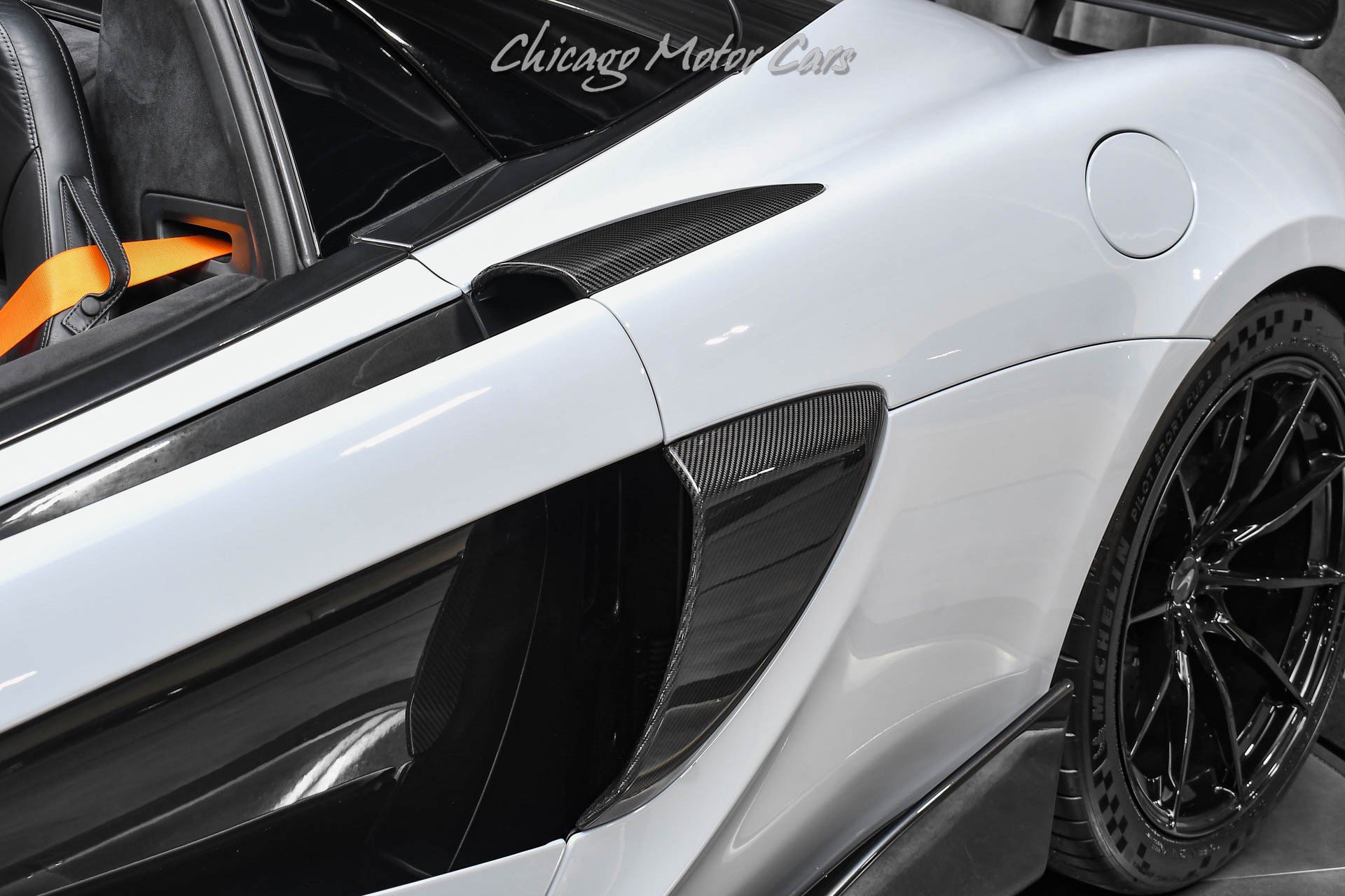 Used 2020 McLaren 600LT Spider RWD image 39