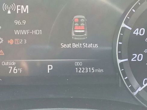 Used 2020 Toyota Highlander Limited FWD image 23