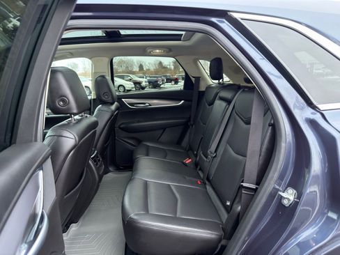 Used 2019 Cadillac XT5 Premium Luxury image 27