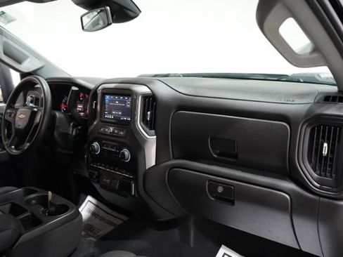 Used 2024 Chevrolet Silverado 2500 Custom w/ Custom Value Package image 14