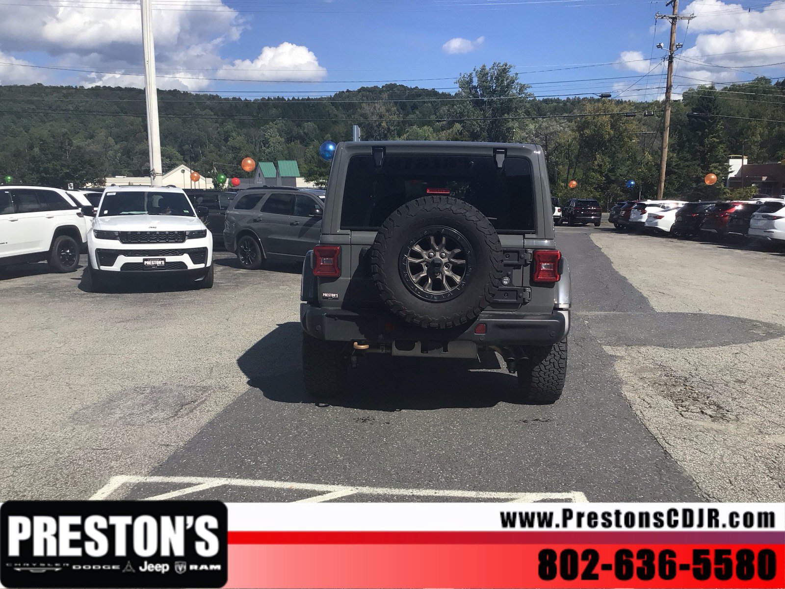 Used 2023 Jeep Wrangler Unlimited Rubicon 392 AWD/4WD image 4