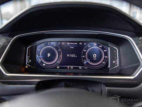 Used 2020 Volkswagen Tiguan SEL image 24