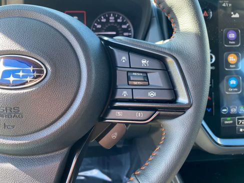 New 2026 Subaru Crosstrek 2.5i Limited w/ Crosstrek Mirror Package image 24