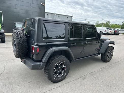 Used 2023 Jeep Wrangler Unlimited Rubicon w/ Cold Weather Group AWD/4WD image 19
