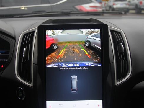 Certified 2023 Ford Edge SEL image 30