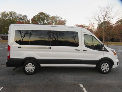 Used 2024 Ford Transit 350 XLT image 61