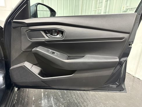 Used 2024 Honda Accord EX image 12
