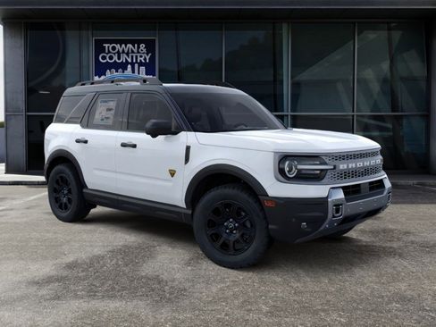 New 2026 Ford Bronco Sport Badlands AWD/4WD image 7