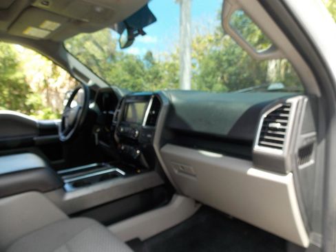 Used 2016 Ford F150 XLT w/ Equipment Group 302A Luxury AWD/4WD image 15