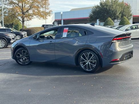 New 2026 Toyota Prius XLE image 7