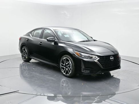 New 2025 Nissan Sentra SR w/ SR Premium Package image 2