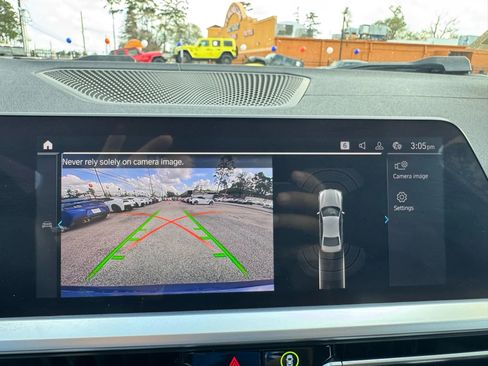 Used 2020 BMW 330i Sedan w/ M Sport Package image 29