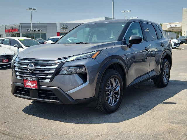 Used 2024 Nissan Rogue S AWD/4WD image 4