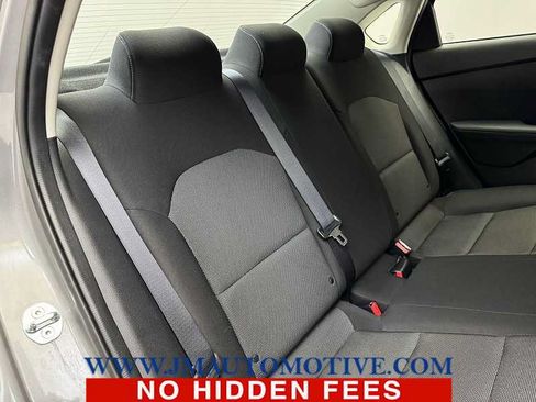 Used 2023 Kia Forte LXS w/ LXS Technology Package FWD image 18