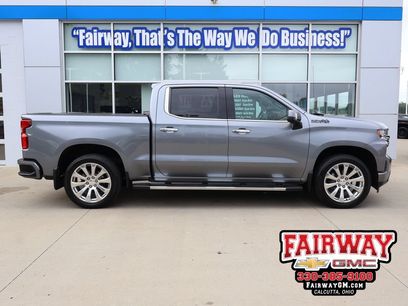 Certified 2022 Chevrolet Silverado 1500 High Country w/ LPO, Dark Essentials Package
