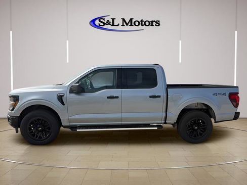Used 2025 Ford F150 XLT w/ Equipment Group 301A Standard AWD/4WD image 4