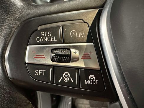 Used 2023 BMW X5 xDrive40i AWD/4WD image 32