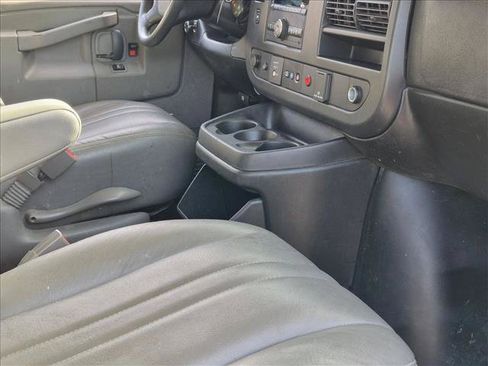 Used 2020 Chevrolet Express 2500 Extended w/ Driver Convenience Package RWD image 19
