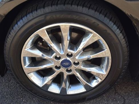 Used 2017 Ford Fusion SE w/ Fusion SE Technology Package FWD image 46