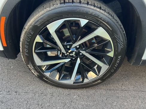 Used 2024 Mitsubishi Outlander Ralliart image 33