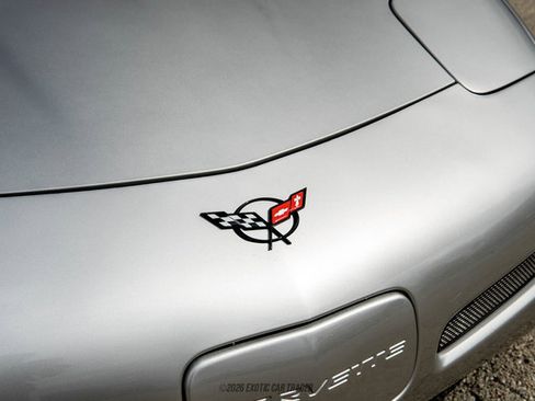 Used 2004 Chevrolet Corvette Coupe w/ Roof Package RWD image 83