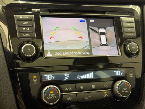 Used 2020 Nissan Rogue SL w/ Premium Package FWD image 19