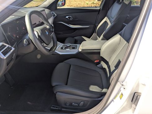 Used 2025 BMW 330i Sedan w/ Convenience Package image 14