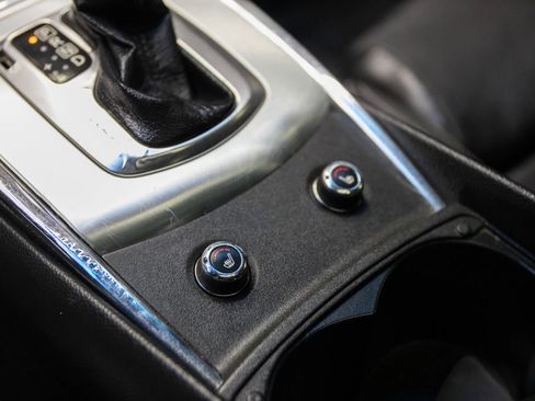 Used 2014 INFINITI Q60 Journey w/ Premium Package image 27