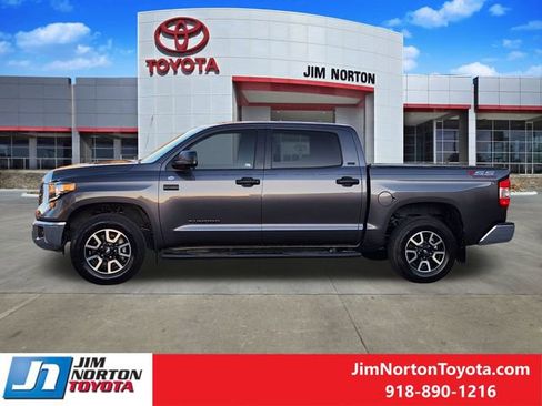 Used 2019 Toyota Tundra SR5 image 5