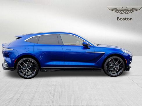 New 2026 Aston Martin DBX 707 image 2