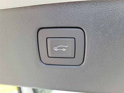 New 2026 Buick Envista Sport Touring w/ Convenience I Package FWD image 8
