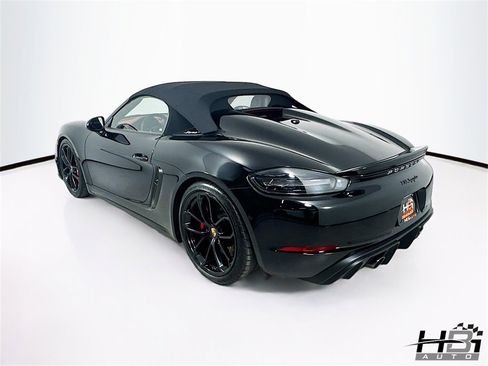 Used 2021 Porsche 718 Boxster Spyder image 8