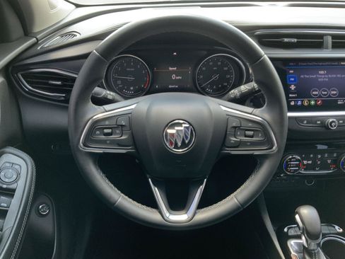 Used 2022 Buick Encore GX Select w/ Sport Touring Package FWD image 29