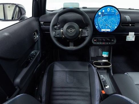 New 2026 MINI Cooper 4-Door Hardtop FWD image 3