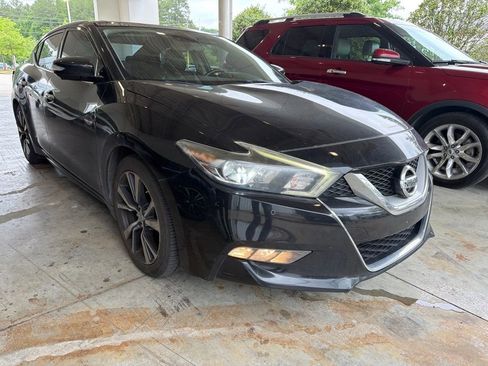 Used 2017 Nissan Maxima Platinum FWD image 4