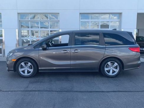Used 2020 Honda Odyssey EX-L image 3