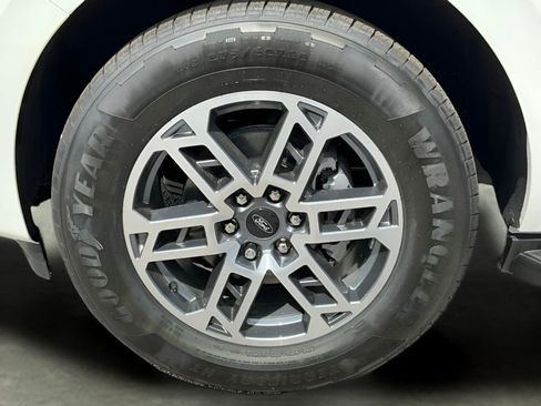 New 2025 Ford Expedition Max Active image 26