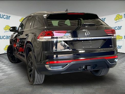 Used 2023 Volkswagen Atlas Cross Sport SE AWD/4WD image 4