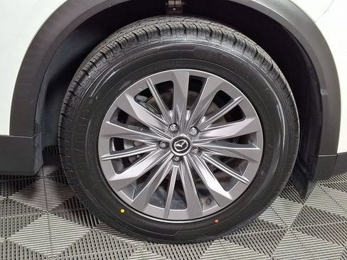 Used 2024 MAZDA CX-90 3.3 Turbo w/ Preferred Package AWD/4WD image 8