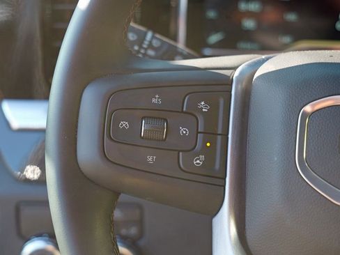 New 2025 GMC Sierra 1500 Elevation image 24