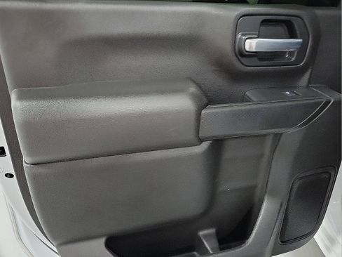 Used 2021 Chevrolet Silverado 2500 LT w/ Z71 Off-Road Package image 10