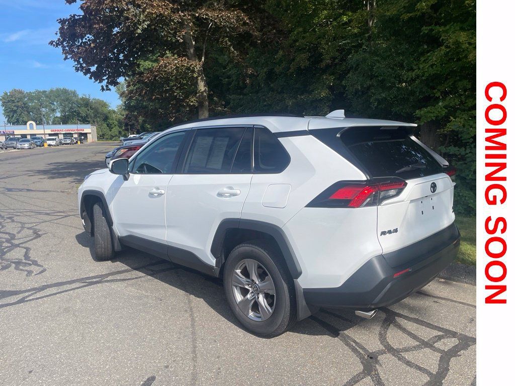 Used 2023 Toyota RAV4 XLE w/ Convenience Package AWD/4WD image 7