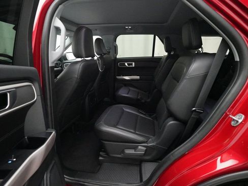 Used 2023 Ford Explorer XLT w/ Equipment Group 202A image 16